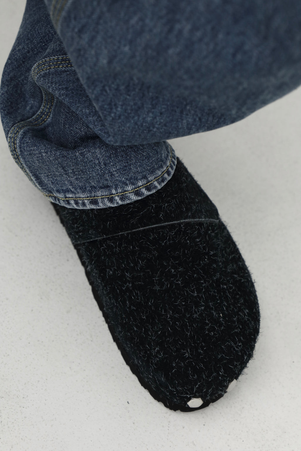 SPACE CLOGS