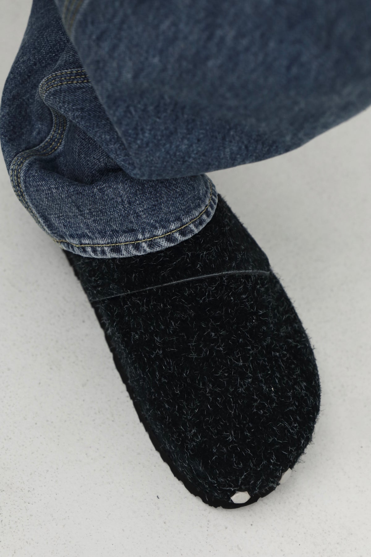 SPACE CLOGS