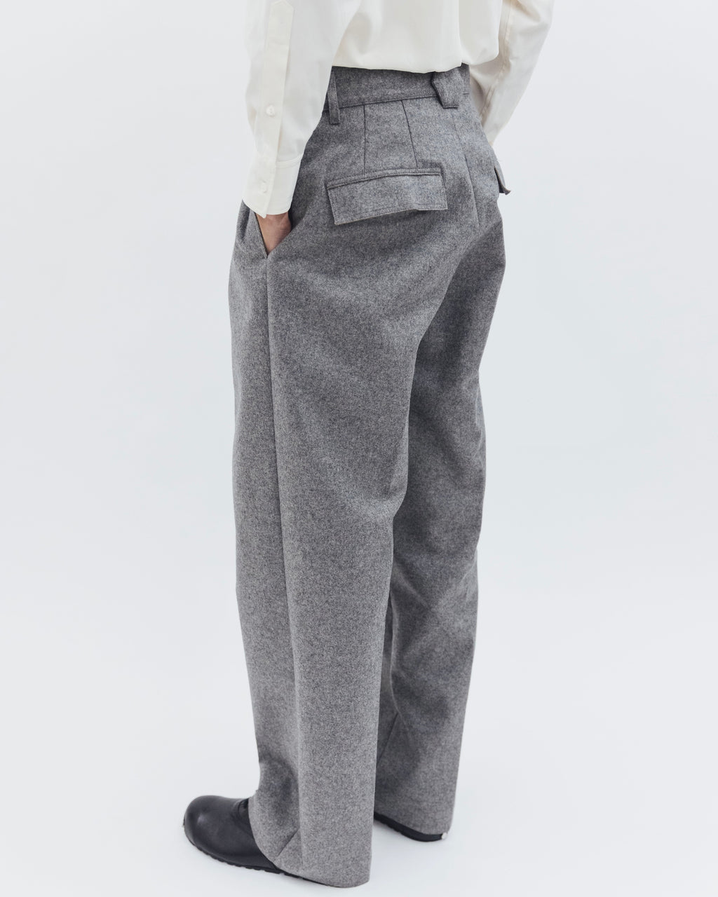 META TROUSERS